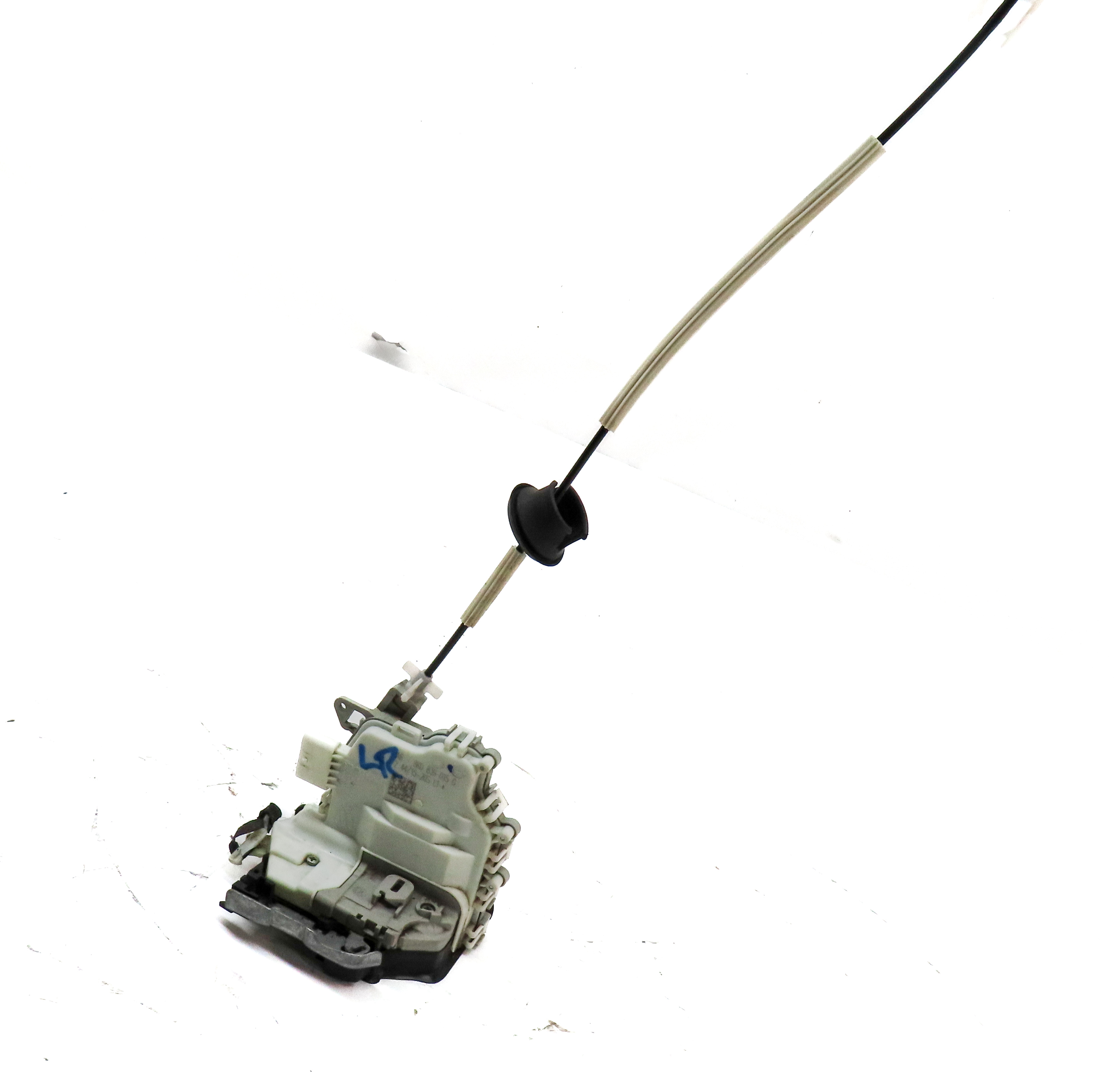 10-23 VW PORSCHE AUDI A3 A4 A8 S3 S4 Q5 MACAN PANAMERA REAR LEFT DOOR LATCH — exact item pictured